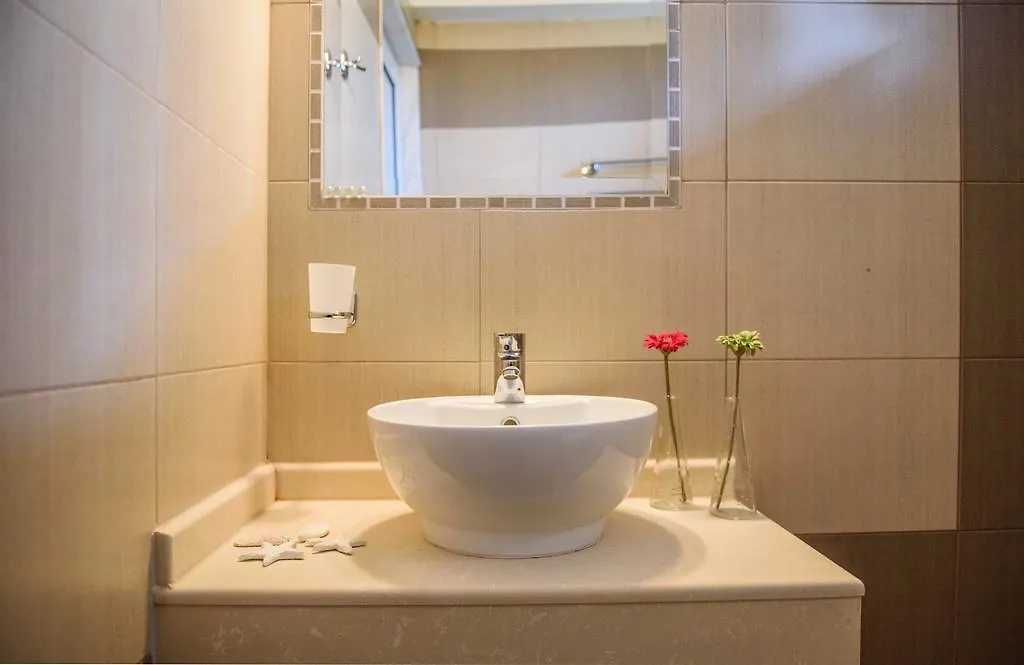 Rodon Garden 2 Apartment Sarti